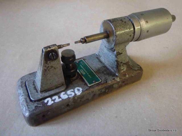 Mikrometr stojánkový 0-25 (22650 (3).JPG)